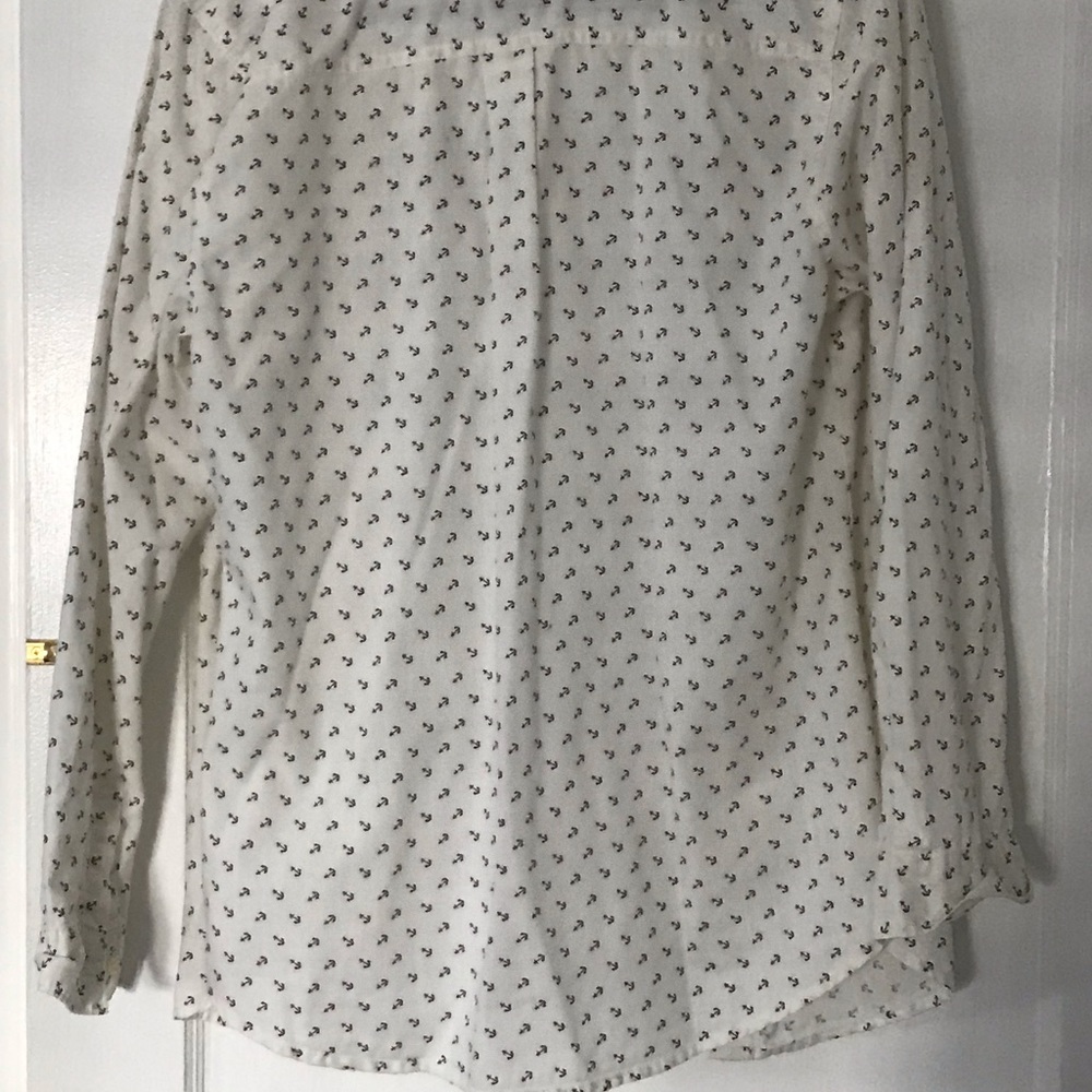 Old Navy button down - Picture 2 of 4